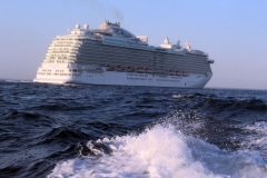 Chasing-the-Cruise-Ship